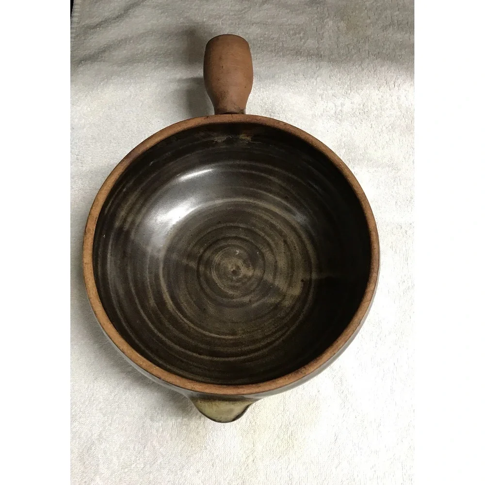 Stoneware Pottery Glazed Pot Bowl‎ with Handle Brown Tan Swirl